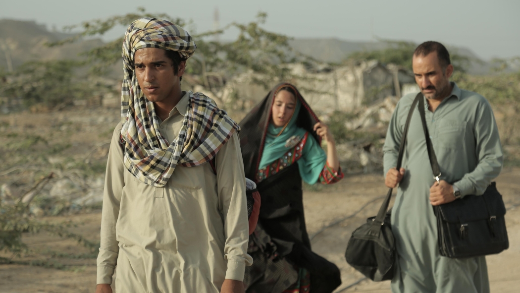 Marzhaye bi payan izle