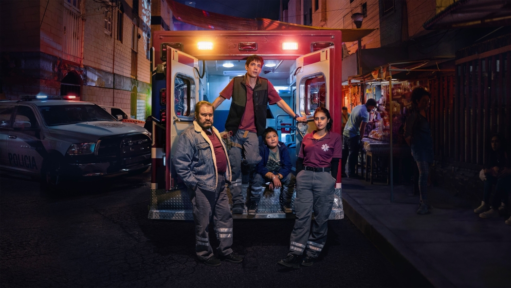 Midnight Family 1. Sezon 1. Bölüm izle